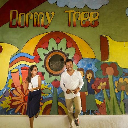 Dorme Tree Hostel Labuan Bajo Ngoại thất bức ảnh